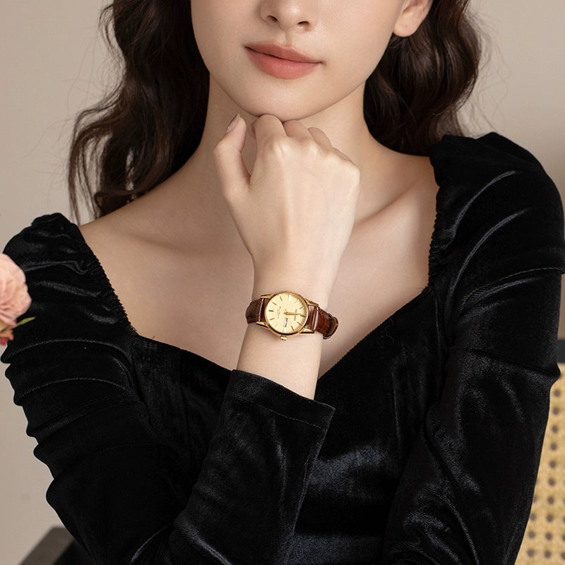 瑞士正品2025新款轻奢小众女士腕表小巧时尚真皮夜光防水简约精致